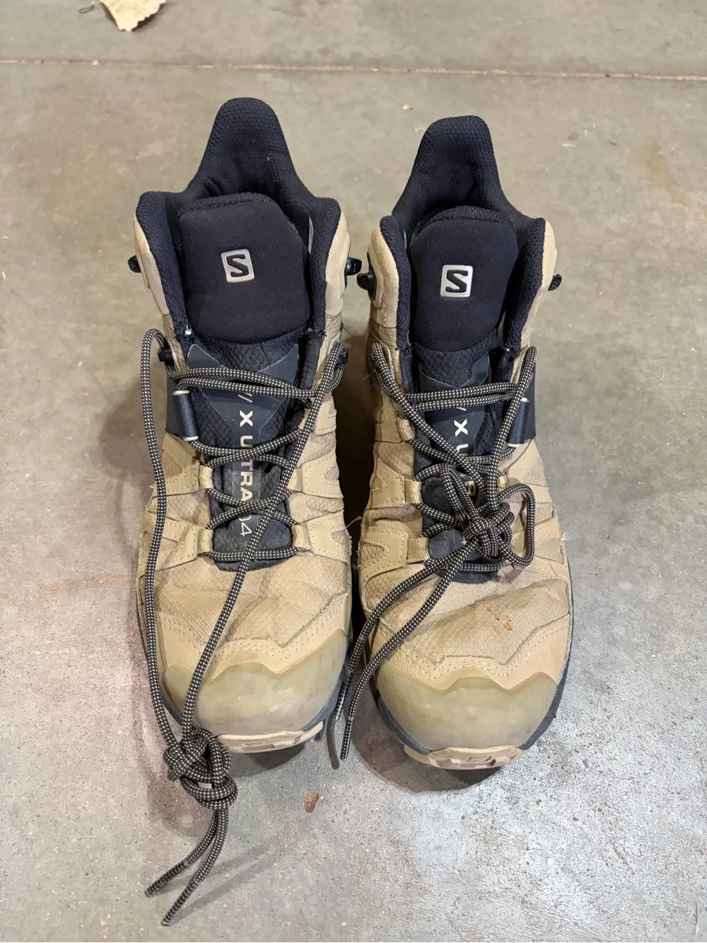 Salomon overall boots